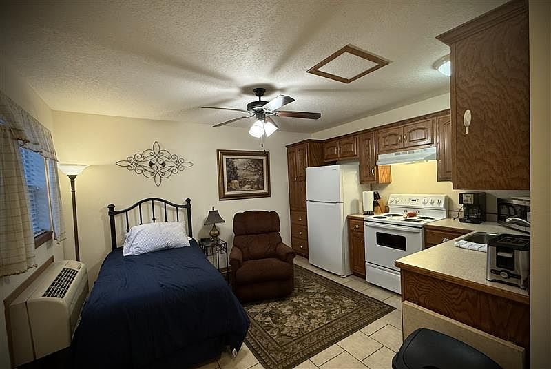 Sanibel Studio