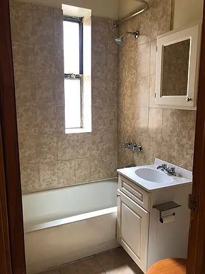 Rented by null | media 5