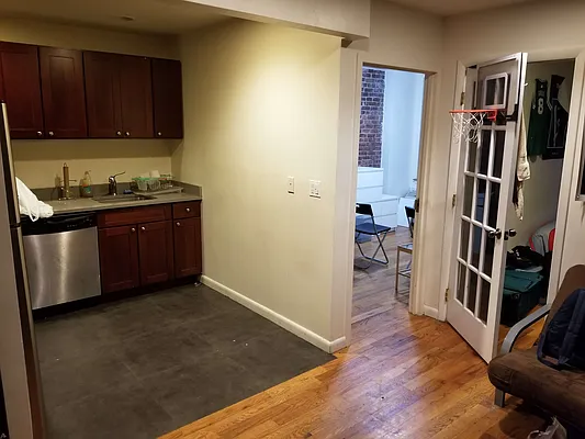 Rented by Helm Management | media 5