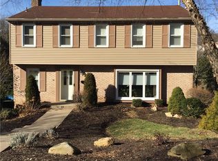 1198 Driftwood Dr, Pittsburgh, PA 15243