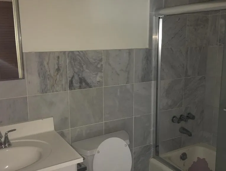 36R English Village Rd #104 — Photo 5