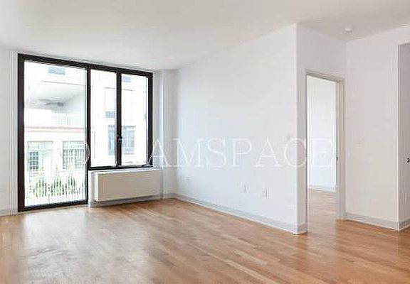 4th image of 61 Richardson St APT 3G