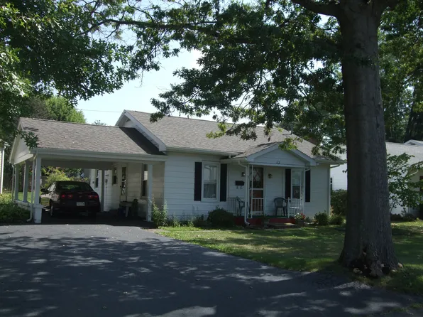 112 Oak Ln, Flemington, PA 17745