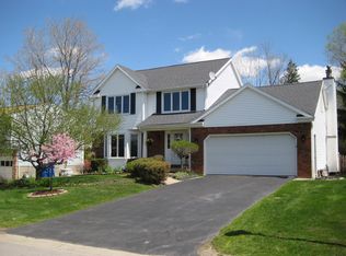 164 Rambling Rd, East Amherst, NY 14051