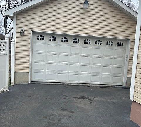 4th image of 9 Lawrence Road