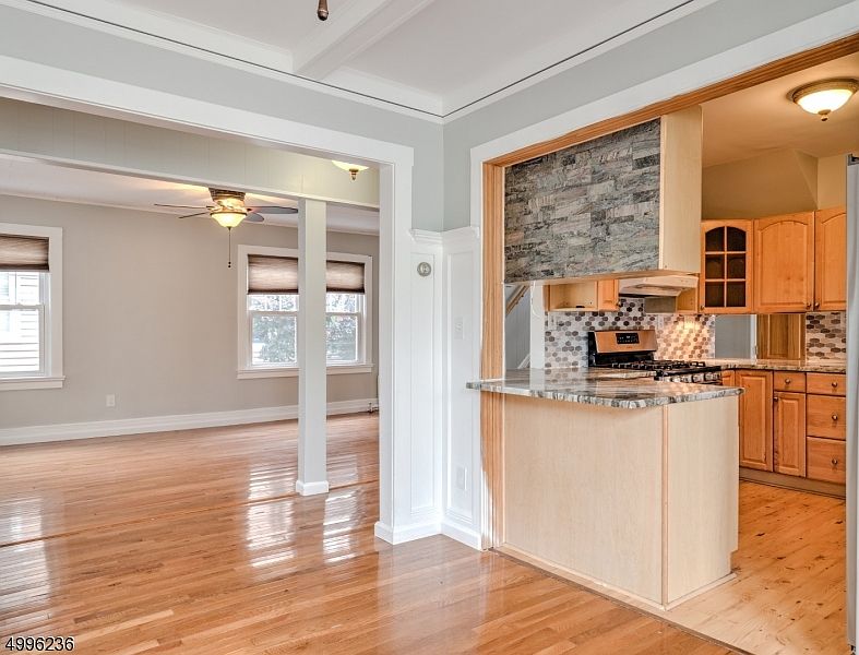 1st image of 82 Van Houten Pl