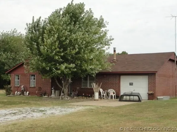 4924 385th Rd, Eucha, OK 74342