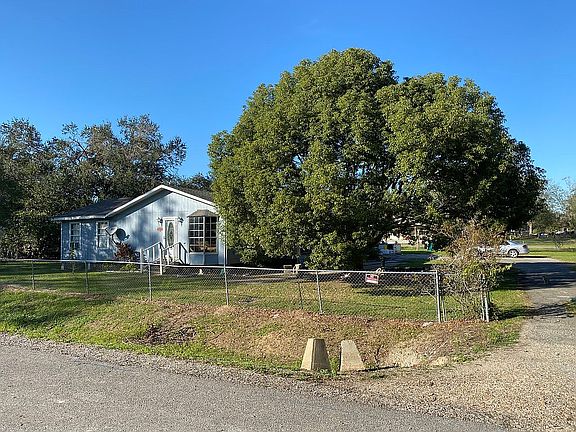 5th image of 234 Booker Ave