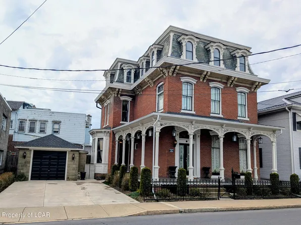 15 Gaylord Ave, Plymouth, PA 18651