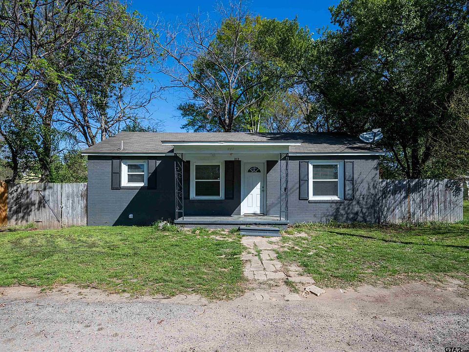 1st image of 311 Braziel St