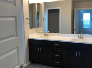 585 E Westchester Dr, Tempe, AZ 85283