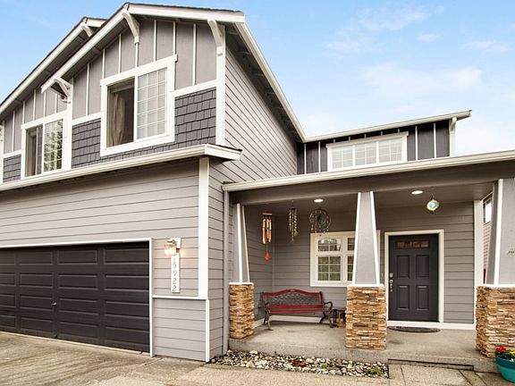 2nd image of 15922 67th Avenue Ct E