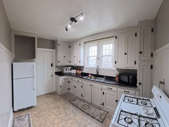 2085 Coventry Rd APT 2, Cleveland, OH 44118