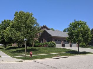 6600 Stonebrook Pkwy, Lincoln, NE 68521