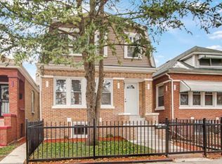 8908 S Parnell Ave #2, Chicago, IL 60620