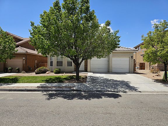 2nd image of 1231 Alvarado Way