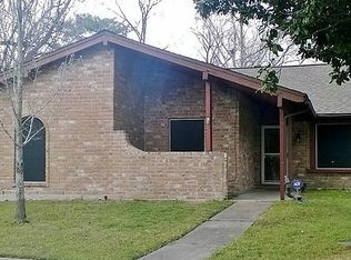 7314 Springside Ln, Houston, TX 77040