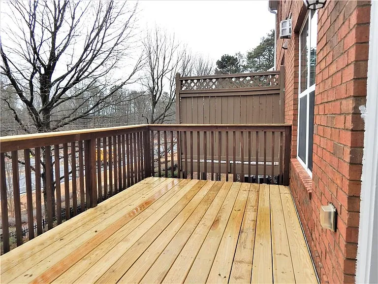 10829 Yorkwood St — Photo 26