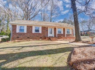 707 Ranch Rd, Charlotte, NC 28208