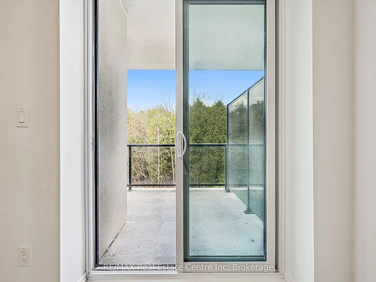 1284 Gordon St #110 — Photo 12