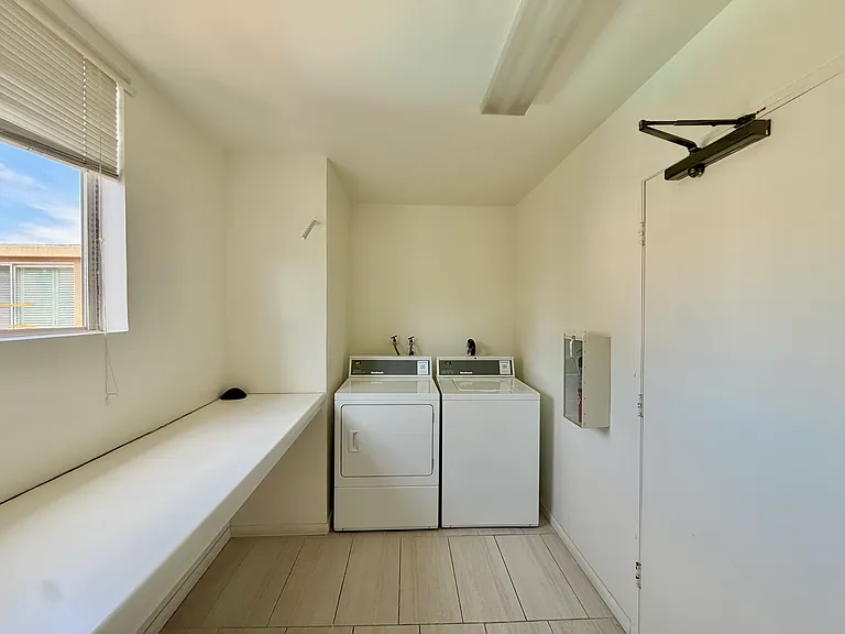 14141 Dickens St #311 — Photo 23