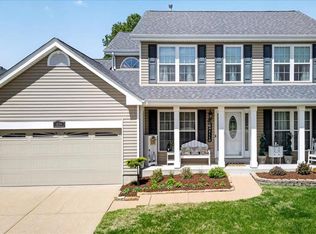 5754 Wickershire Ln, Saint Louis, MO 63129