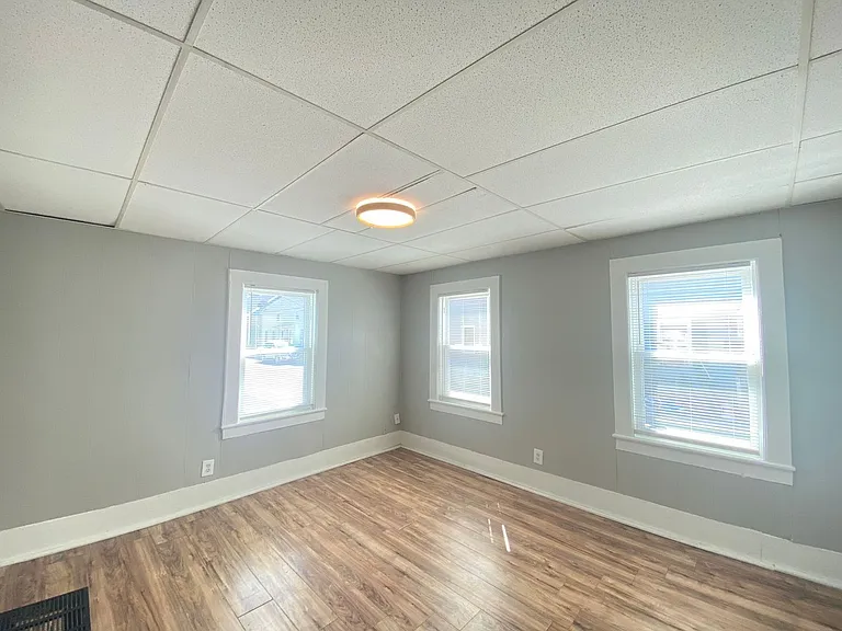 4 Shedds Ave — Photo 13