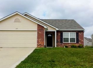 10151 Greenmoor Dr, New Haven, IN 46774