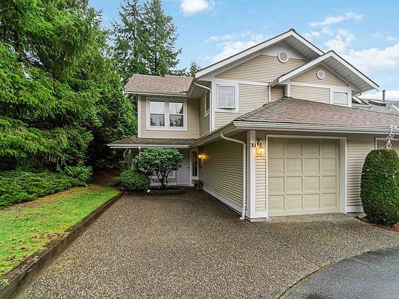 3rd image of 2590 Panorama Dr #30