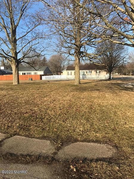 2nd image of 9062 2nd St