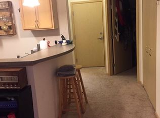 2310 Parmenter St APT 314, Middleton, WI 53562