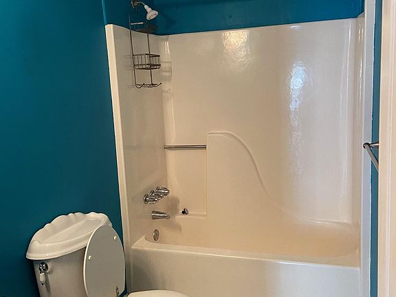 5th image of 9725 Kingscroft Dr