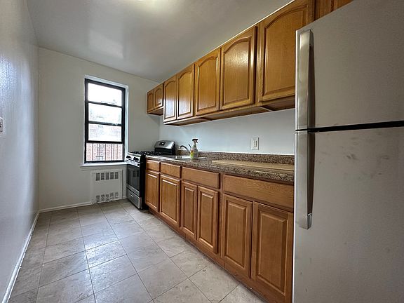 5th image of 83-15 118th St #3B