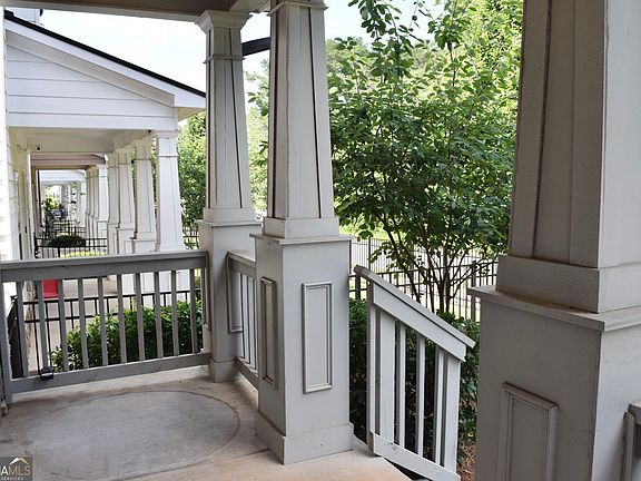 2nd image of 541 Ruths Dr