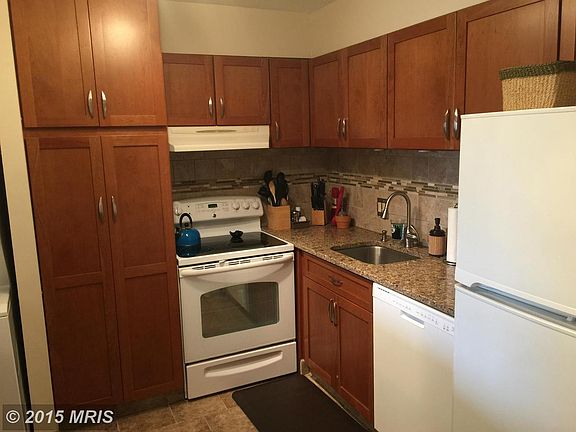 4th image of 3800 Powell Ln APT 603