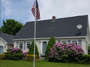 15 Calef Hill Rd, Tilton, NH 03276