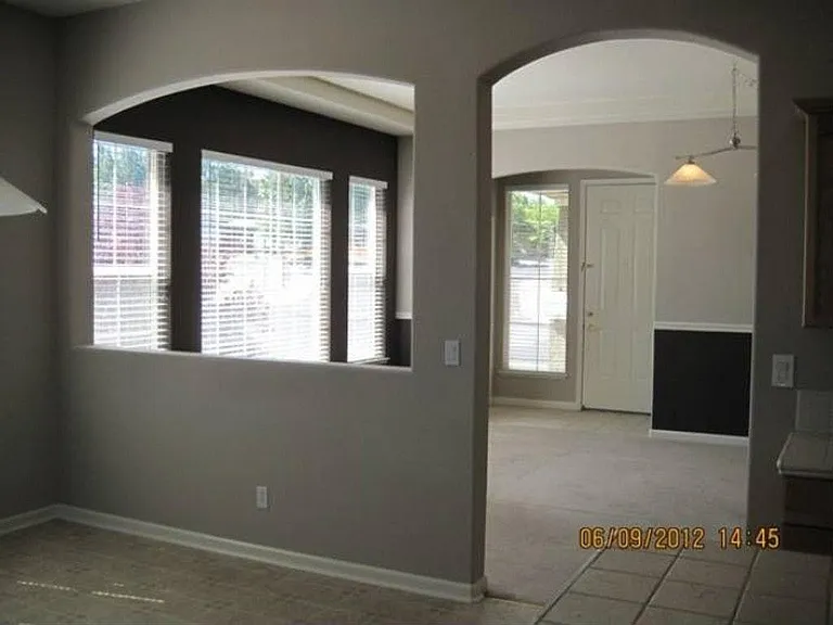 1497 Wessex Cir — Photo 5