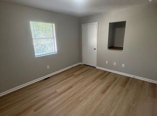 31 Hurley St #21, Berea, KY 40403