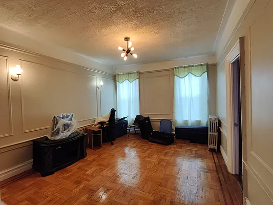 Rented by Signature Property Realty | media 1