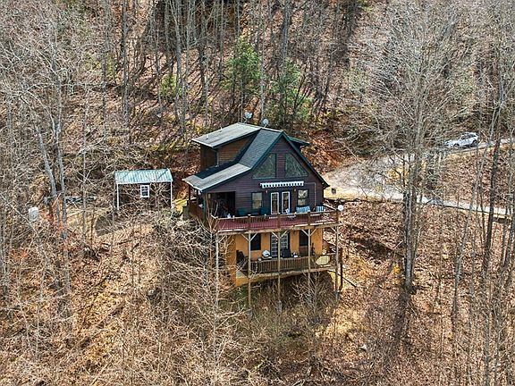 4th image of 729 Canterbury Rd