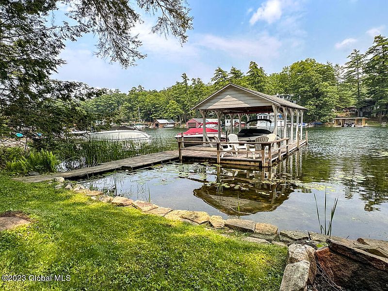 3rd image of 3383 Travis Point Way