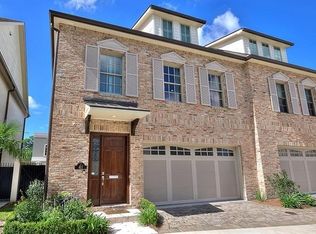 41 Lake Ave, Metairie, LA 70005