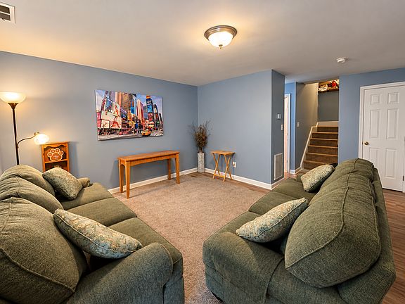 4th image of 6507 Summertree Ln #3