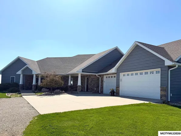4848 Nightingale Ave, Northwood, IA 50459