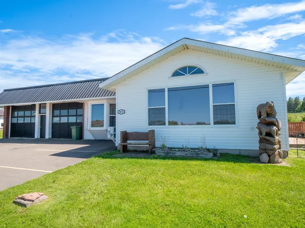 5671 Route 2 St, Saint Peters, PE C0A 2A0