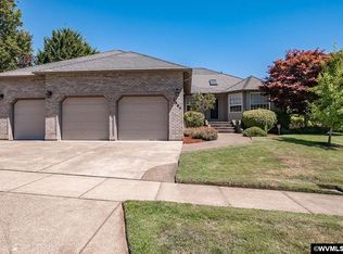 3367 NW Glenridge Dr, Corvallis, OR 97330