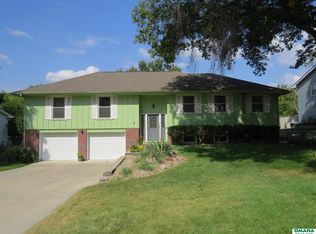 12212 Westover Rd, Omaha, NE 68154