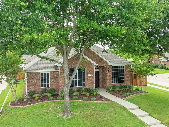3rd image of 11502 Bermuda Way