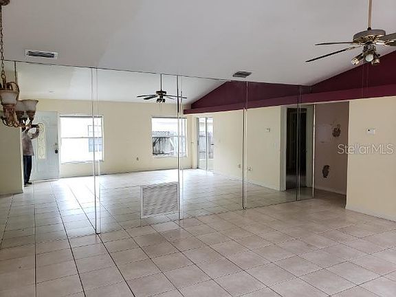 3rd image of 10209 Allenwood Dr