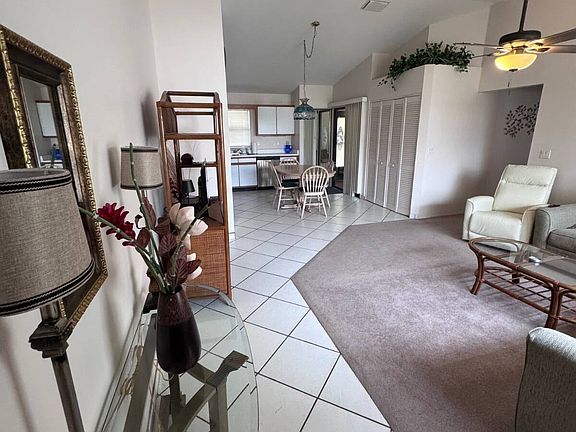 2nd image of 304 Villaway